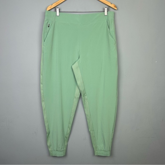 ATHLETA women’s Brooklyn joggers pants size 16 lightweight Quick dry zip pockets - Picture 3 of 16